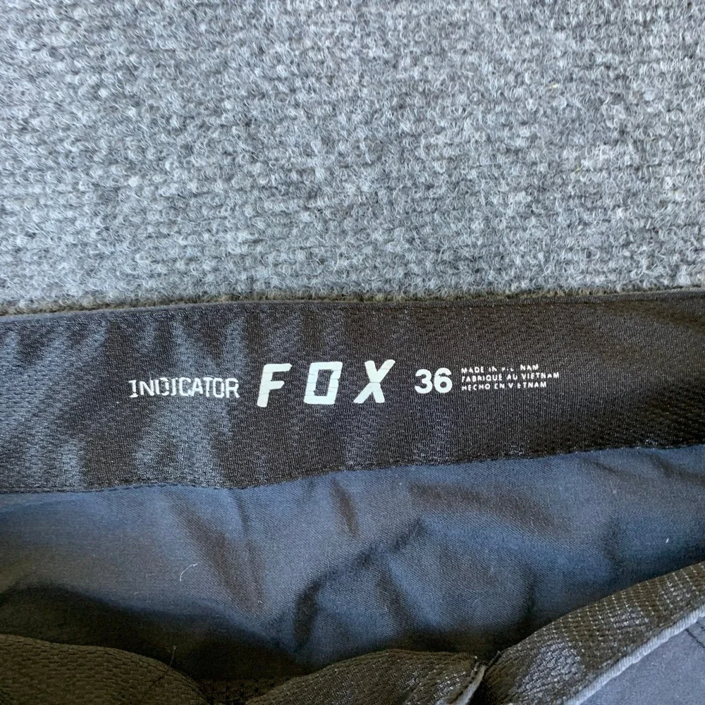 Fox Racing Indicator MTB Shorts Mens 36 Gray Adjustable Waist Technical